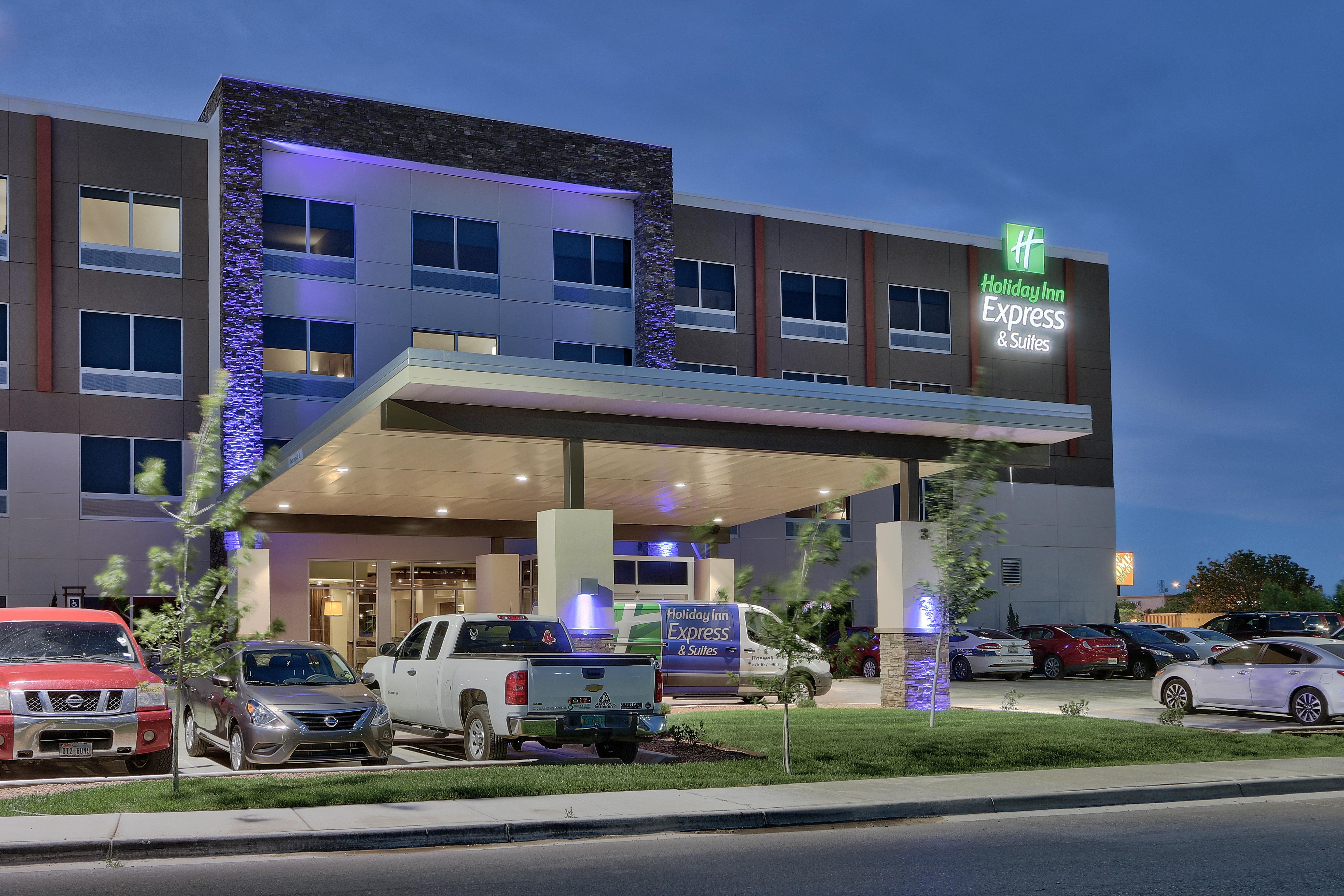 Holiday Inn Express & Suites - Roswell By Ihg Ngoại thất bức ảnh